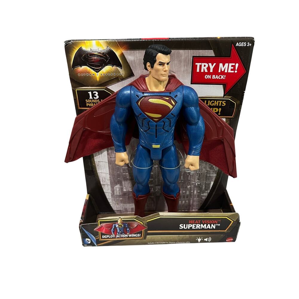 Batman v Superman Heat Vision Superman 12” Mattel DJH10 Sounds Action Wings